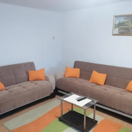 شقة Apartman Lukana Ii *
