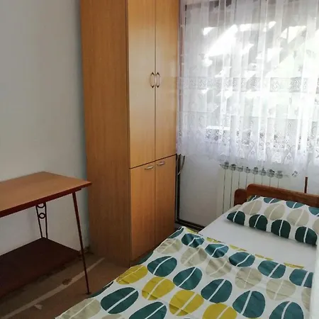 Apartman Lukana Ii شقة *